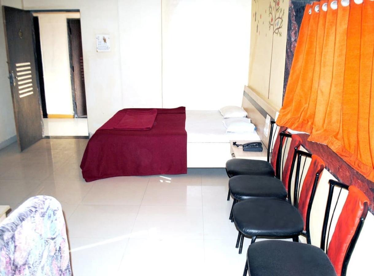 Hotel Kesari Nandan Latur Екстер'єр фото